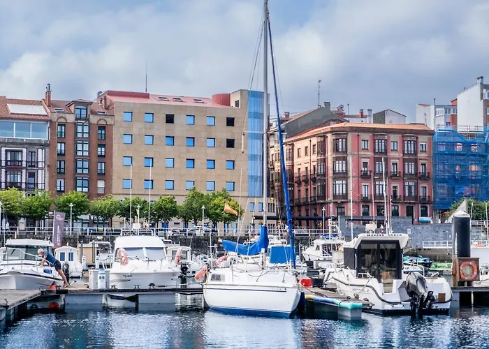Otra Mirada Al Mar * Gijón